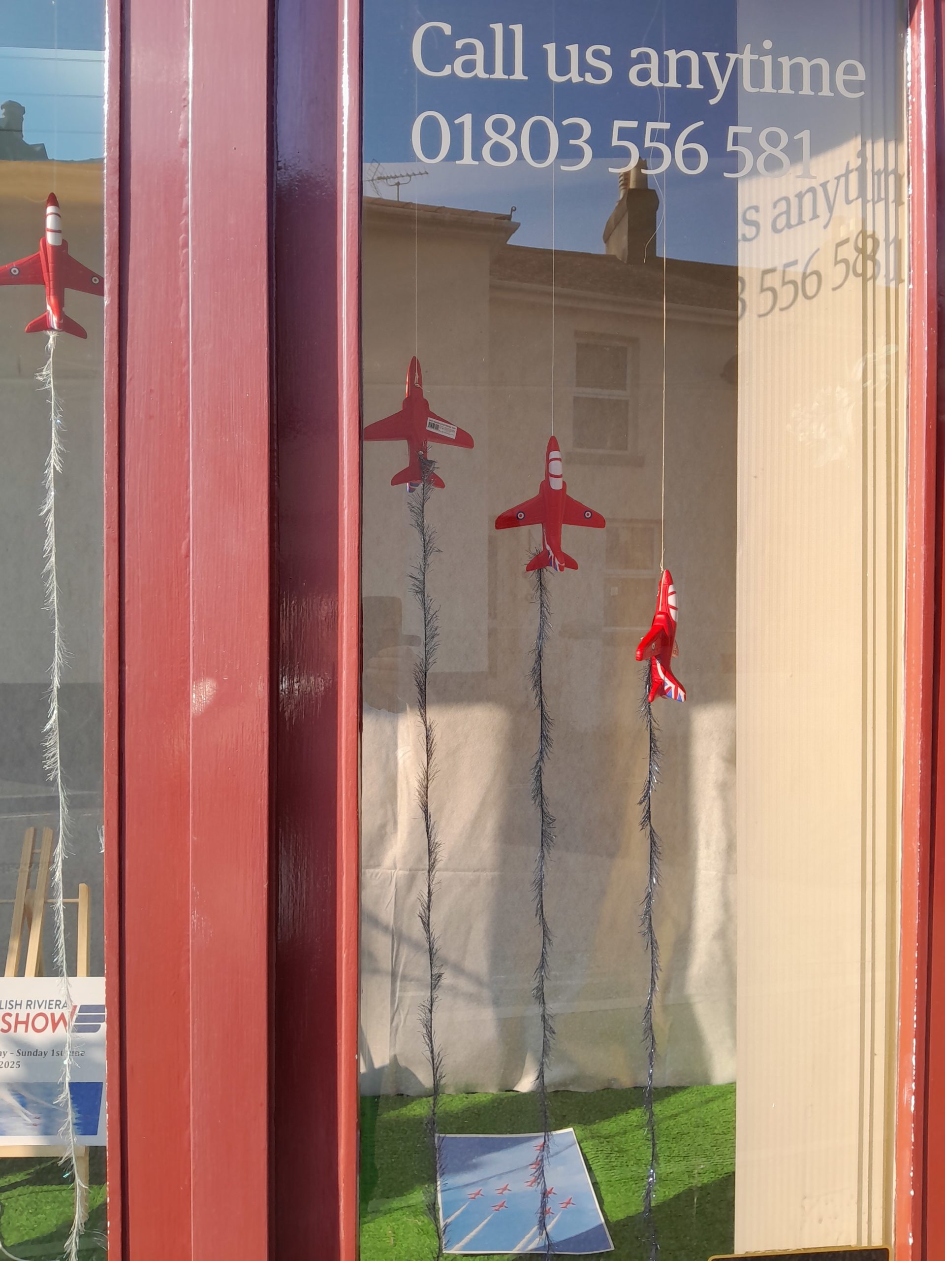 Maunders’ Spectacular Window Display for the 2025 Riviera Air Show